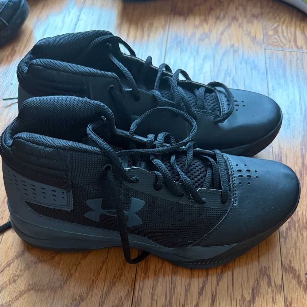 Under Armour Kids Black High-Top Sneakers